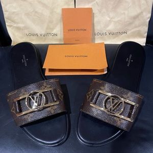 AUTHENTIC Louis Vuitton “Lock It Flat Mule” sandal